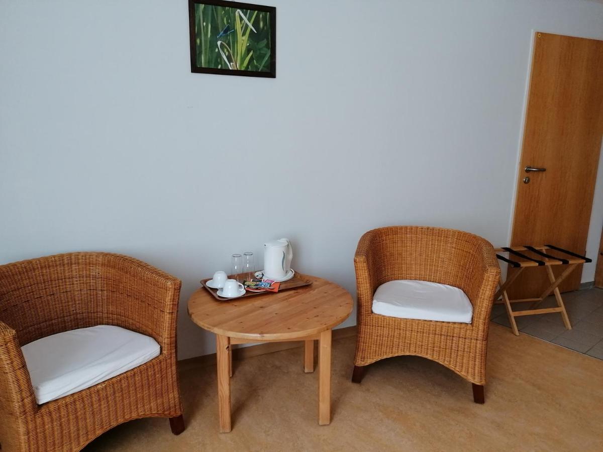 Doppelzimmer 12 Gaestehaus Muehlenstein Bad Sulze ภายนอก รูปภาพ