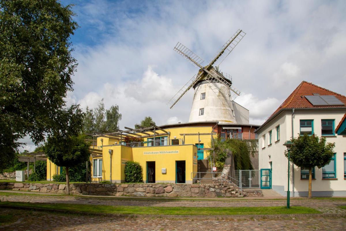 Doppelzimmer 12 Gaestehaus Muehlenstein Bad Sulze ภายนอก รูปภาพ